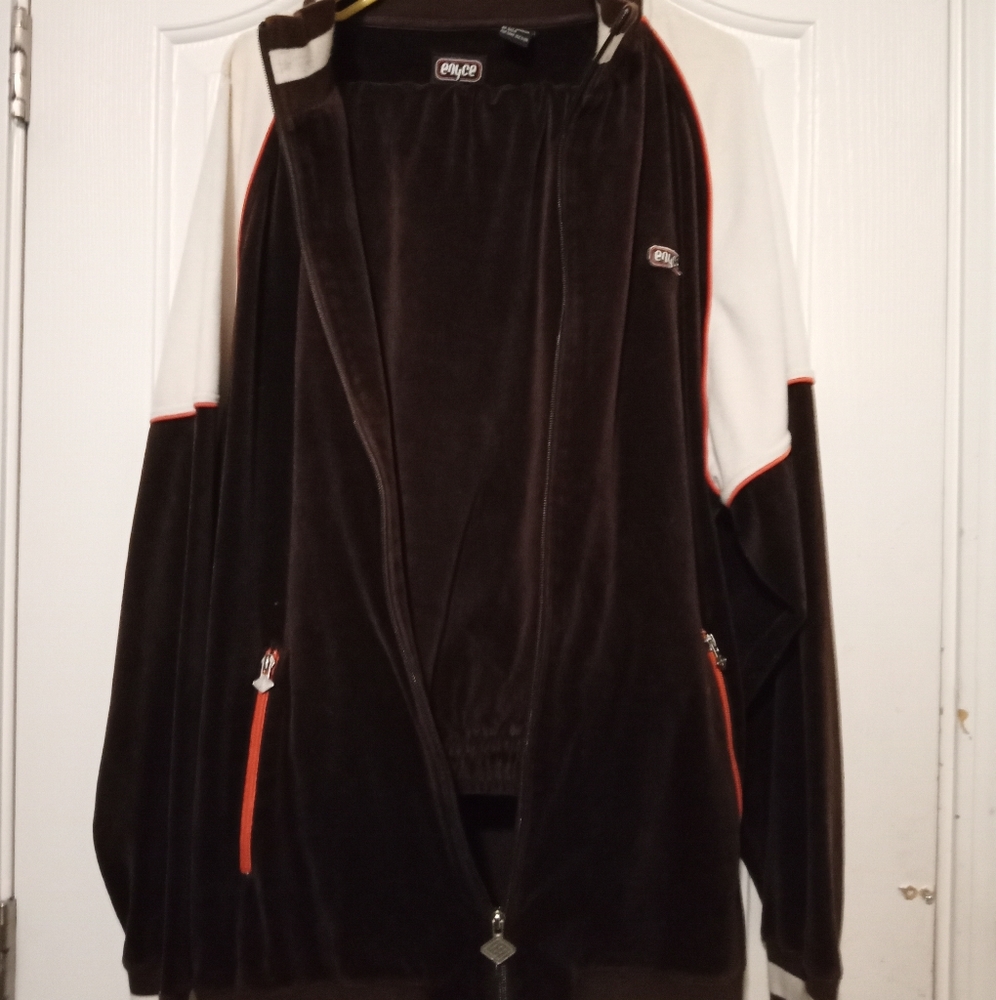 COPY - Matching sweat suit